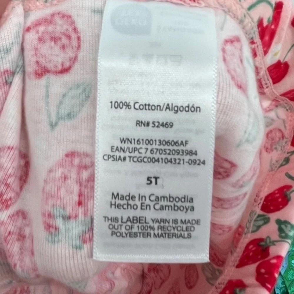 Pink‎ Strawberry Cherry Print Pajamas Girls 5T Snug Fit 2pc Set Springtime Cute